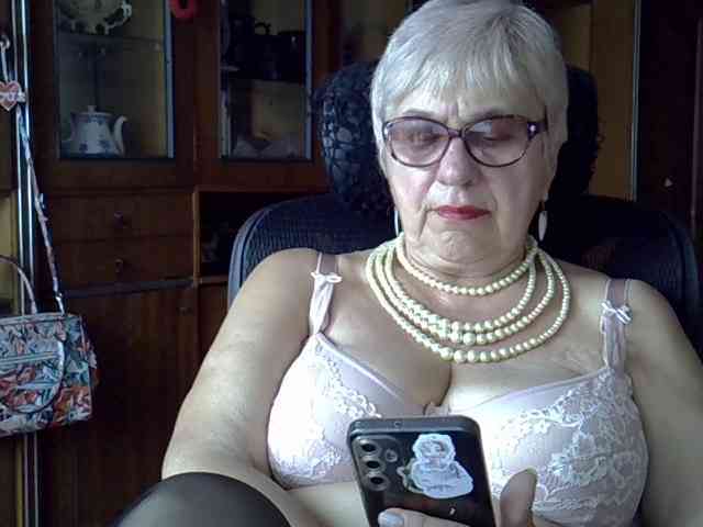 SweetCherry00 webcam