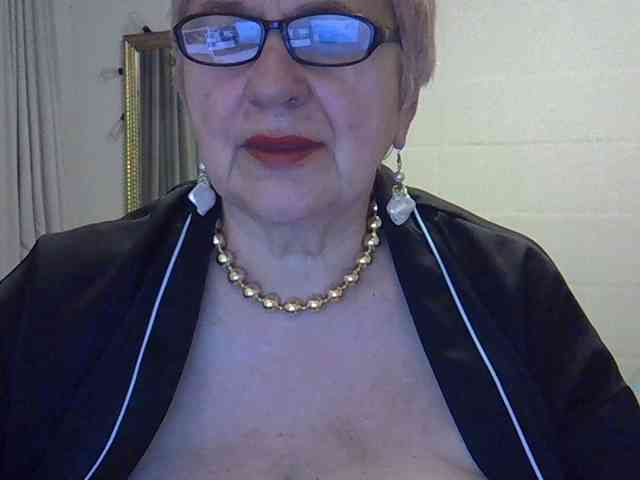 SweetCherry00 webcam