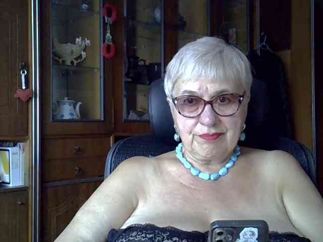 SweetCherry00 webcam