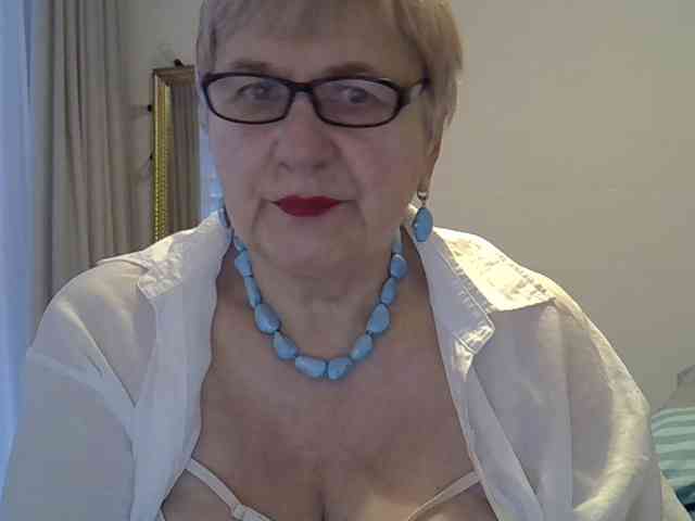 SweetCherry00 webcam