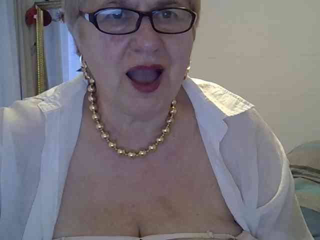 SweetCherry00 webcam