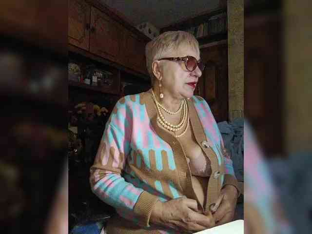 SweetCherry00 webcam