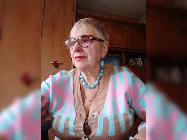 SweetCherry00 webcam