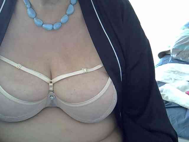 SweetCherry00 webcam