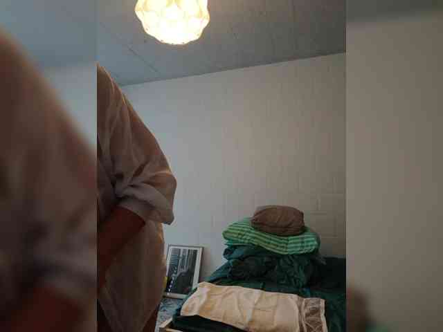 SweetCherry00 webcam