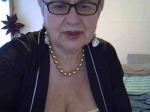 SweetCherry00 webcam