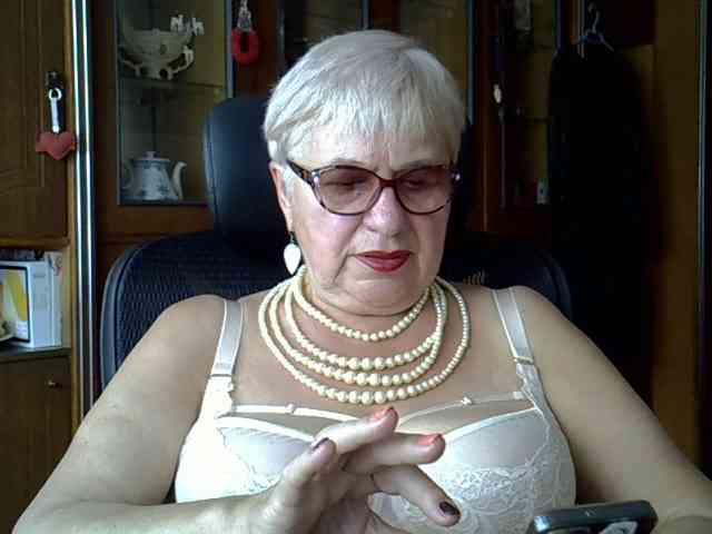 SweetCherry00 webcam
