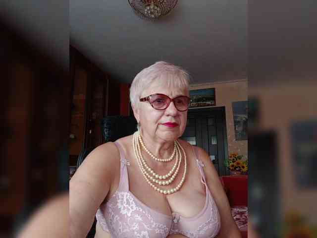 SweetCherry00 webcam