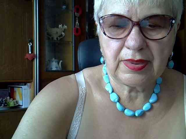 SweetCherry00 webcam