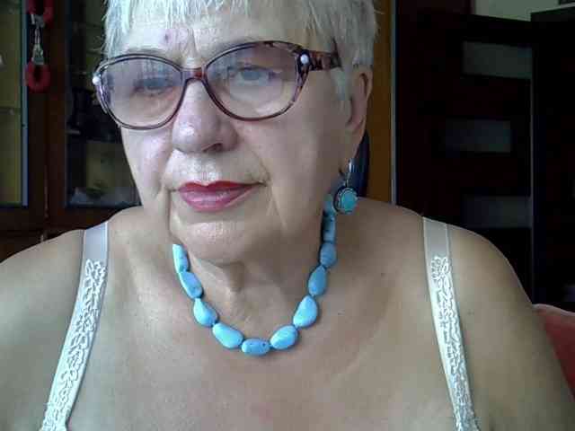 SweetCherry00 webcam
