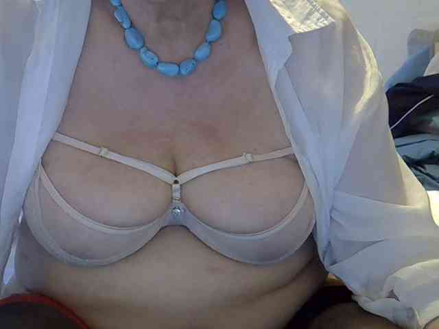 SweetCherry00 webcam