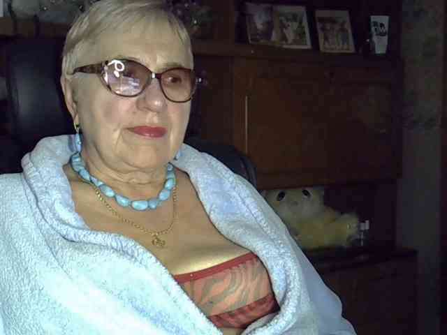 SweetCherry00 webcam