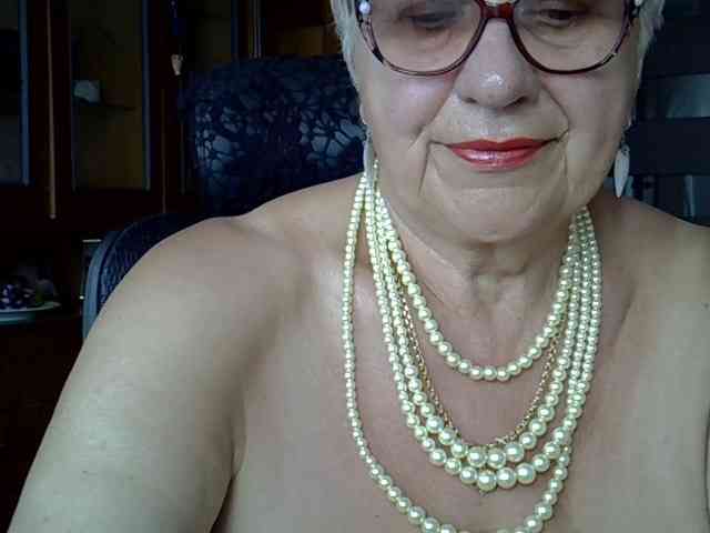 SweetCherry00 webcam