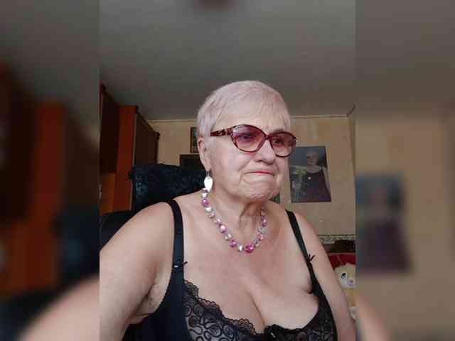 SweetCherry00 webcam
