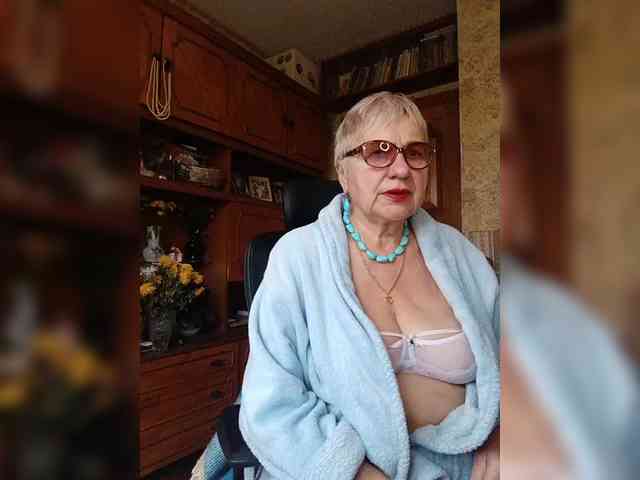 SweetCherry00 webcam