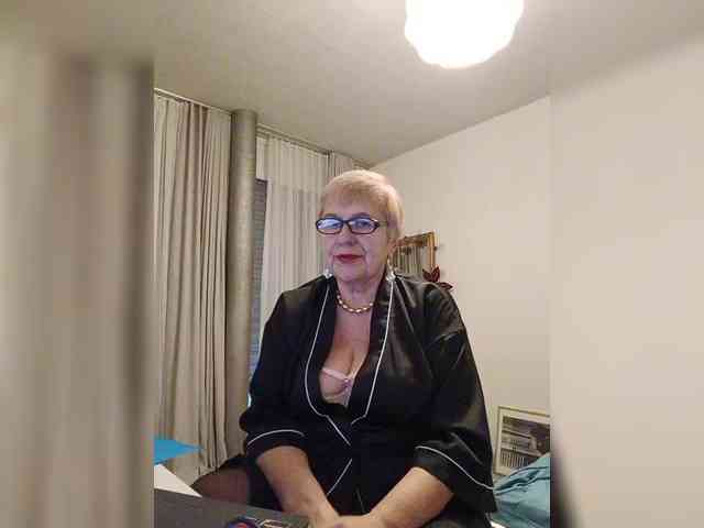 SweetCherry00 webcam