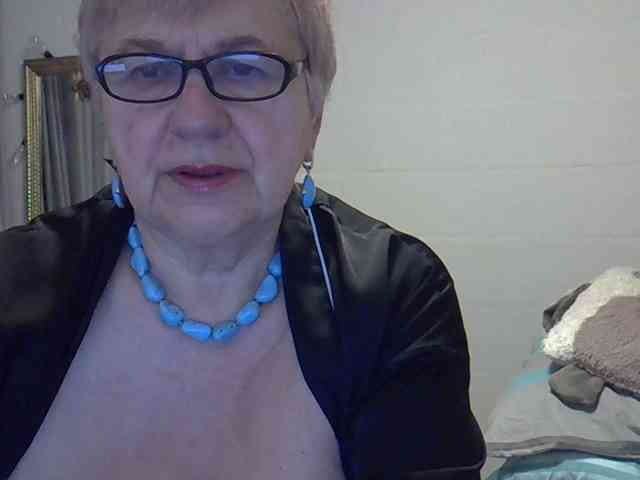 SweetCherry00 webcam
