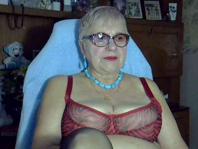 SweetCherry00 webcam