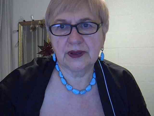 SweetCherry00 webcam