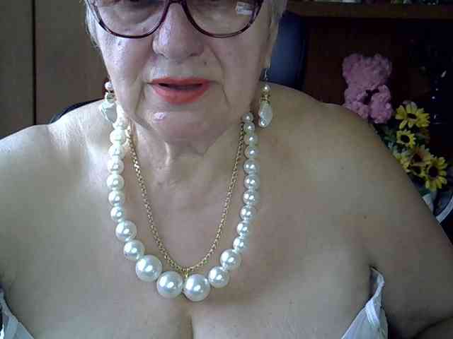 SweetCherry00 webcam