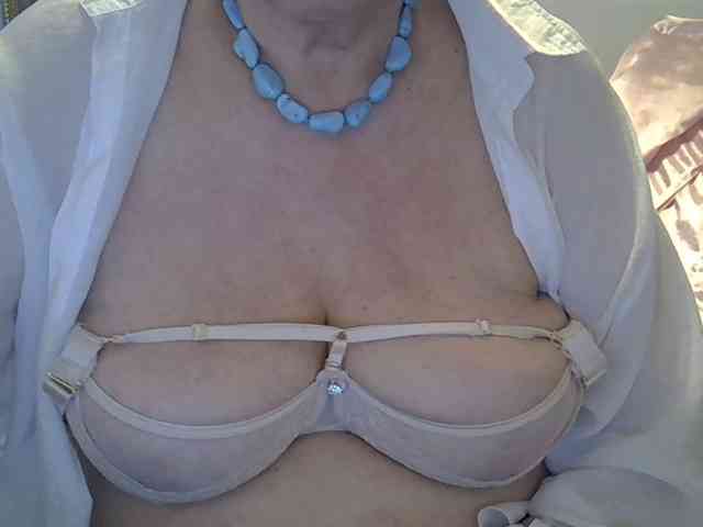 SweetCherry00 webcam