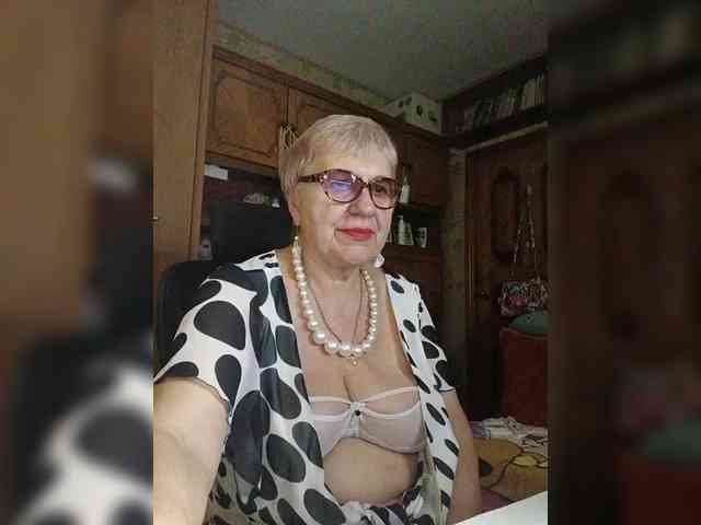 SweetCherry00 webcam