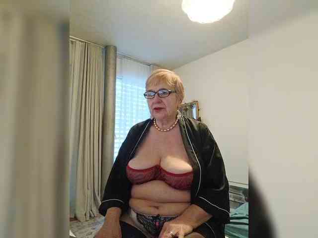 SweetCherry00 webcam