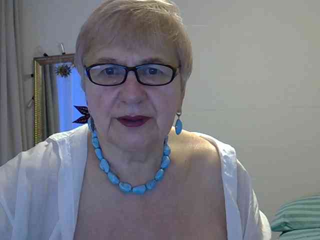 SweetCherry00 webcam