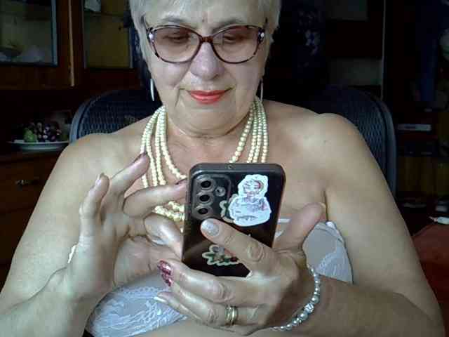 SweetCherry00 webcam