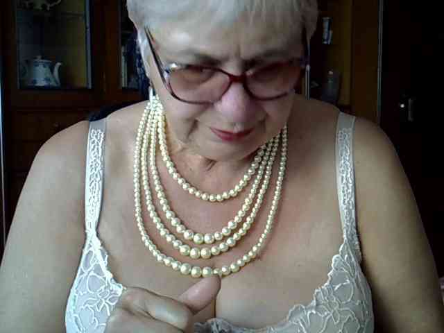 SweetCherry00 webcam