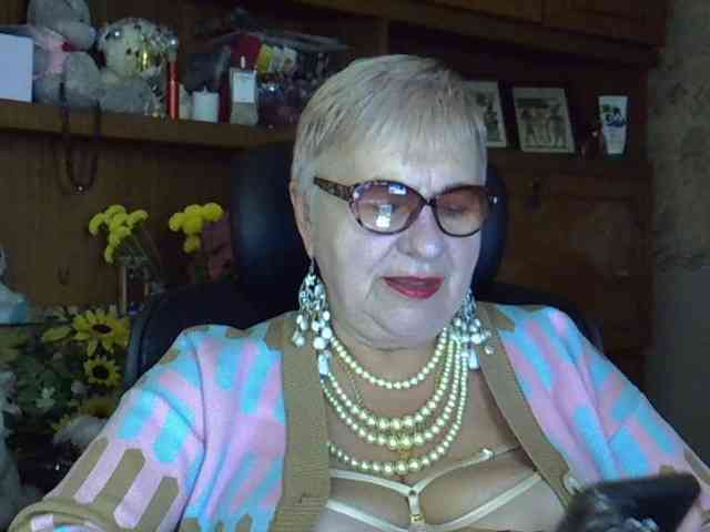 SweetCherry00 webcam
