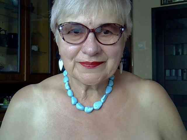SweetCherry00 webcam