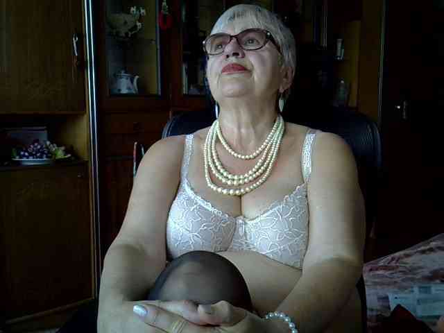 SweetCherry00 webcam