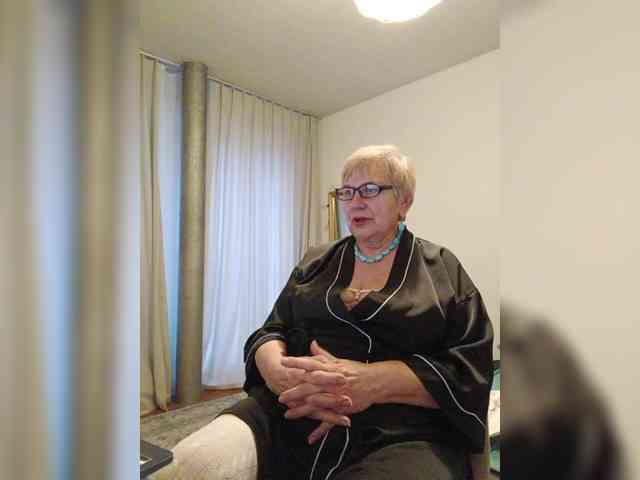 SweetCherry00 webcam