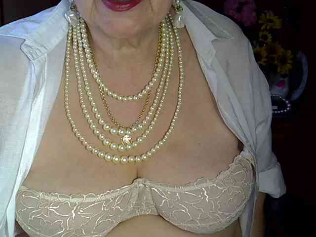 SweetCherry00 webcam