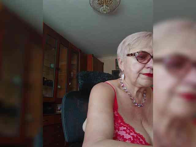SweetCherry00 webcam