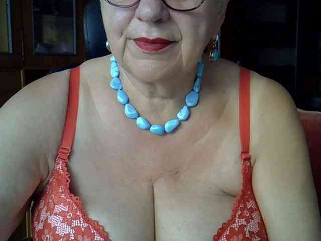 SweetCherry00 webcam