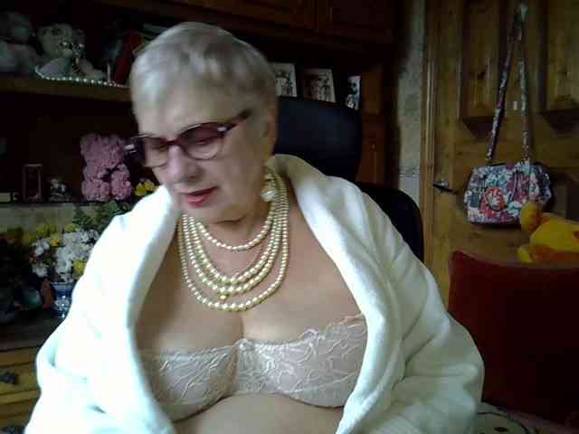 SweetCherry00 Live Webcam on BongaCams