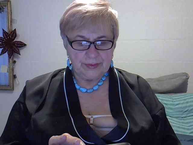 SweetCherry00 webcam