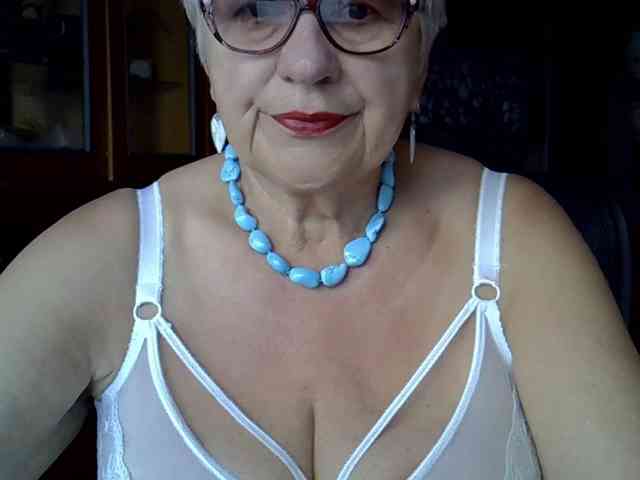 SweetCherry00 webcam