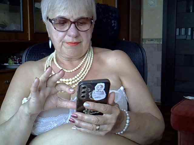 SweetCherry00 webcam