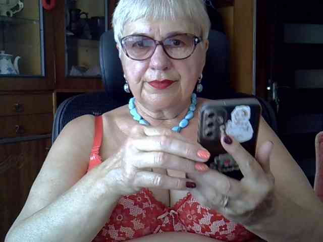 SweetCherry00 webcam