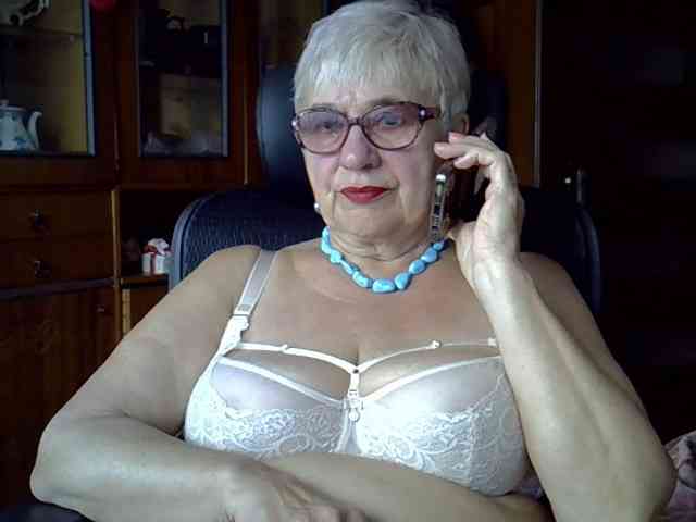 SweetCherry00 webcam