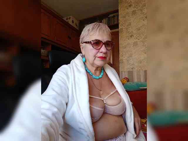 SweetCherry00 webcam