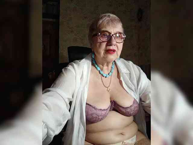 SweetCherry00 webcam