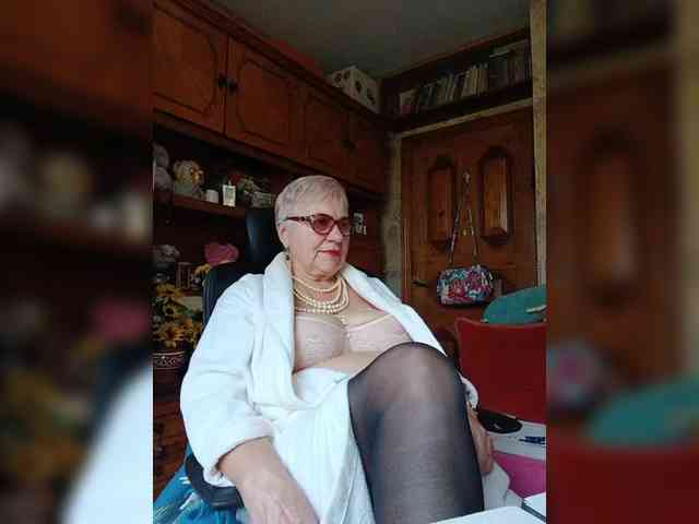 SweetCherry00 webcam
