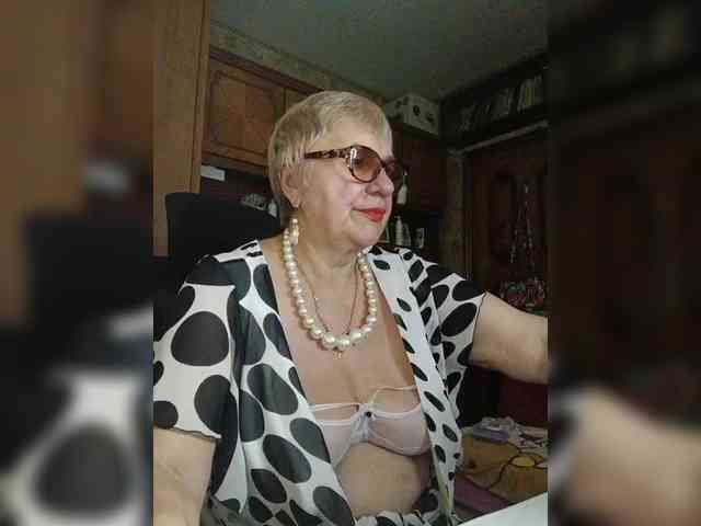 SweetCherry00 webcam