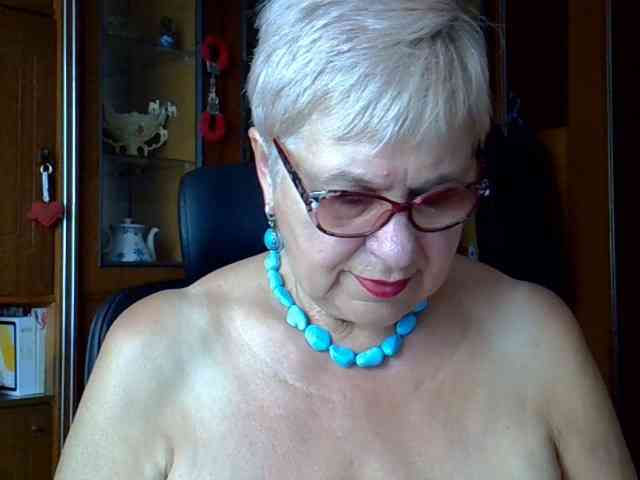 SweetCherry00 webcam