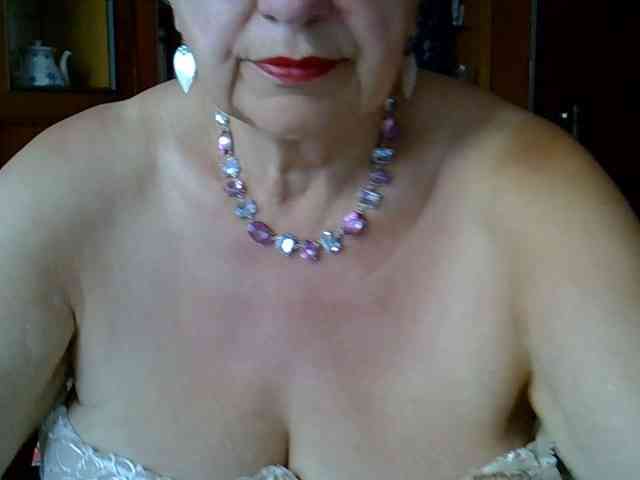 SweetCherry00 webcam