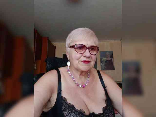 SweetCherry00 webcam